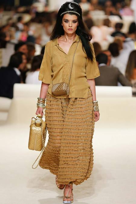 Chanel Cruise 2015, The Gas Can, and My Issue with Crystal Renn